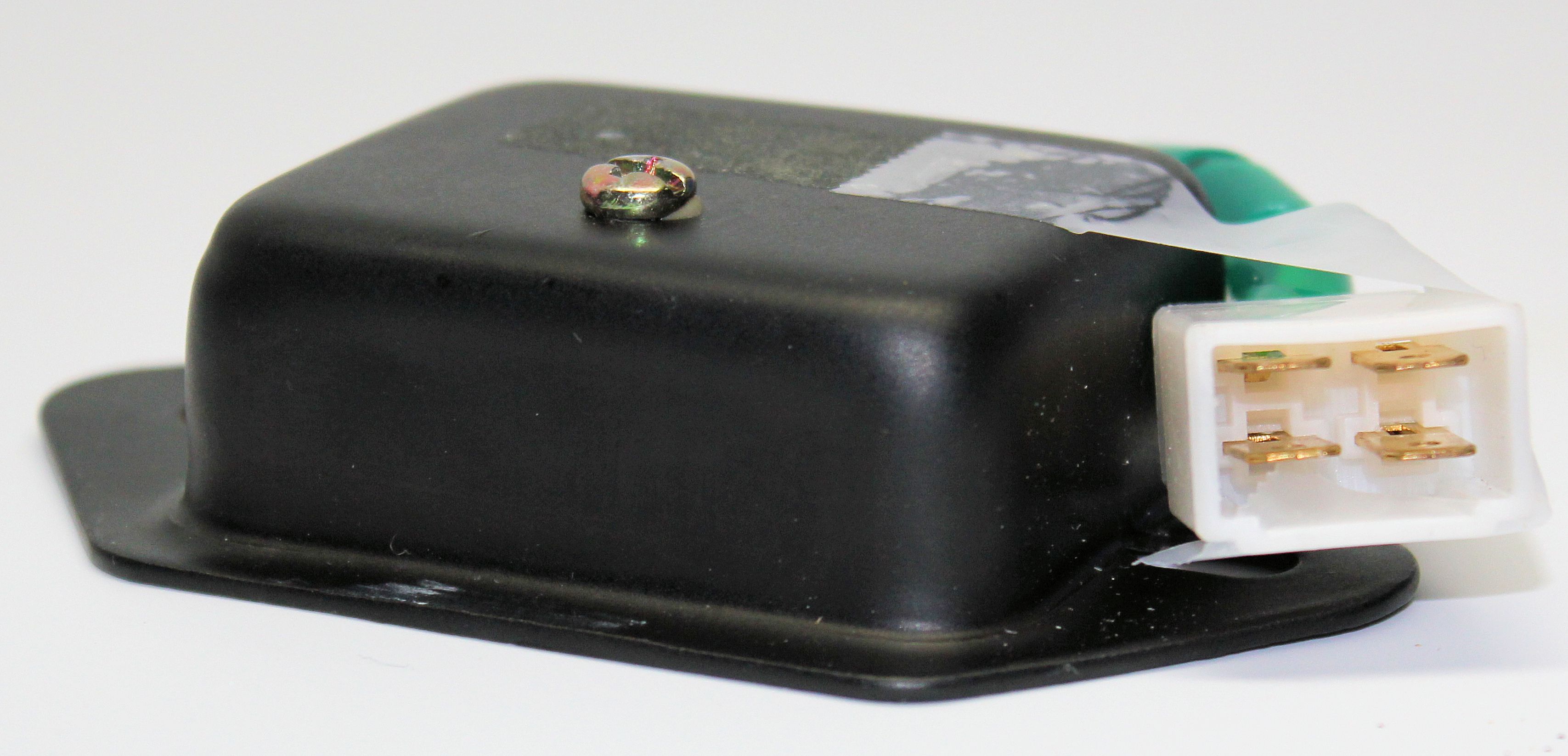 (image for) Yanmar Voltage Regulator fits YM1301, YM1401, 1610 repl: 121462-77710
